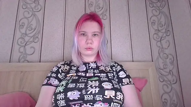 Snapshot of Little_kitsune1707 chatting on October 27, 9:13 am Little kitsune1707 online show from October 27, 9:13 am