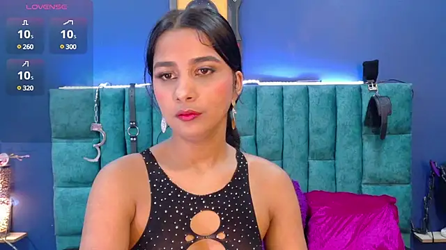 Snapshot of MariamLaraa chatting on March 13, 2:44 pm MariamLaraa online show from March 13, 2:44 pm