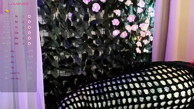 marynixoxo online show from April 3, 6:22 am