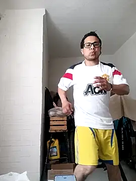 Snapshot of jedilobo chatting on March 4, 7:09 pm jedilobo online show from March 4, 7:09 pm