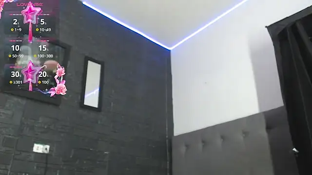 Snapshot of salome_hotxxx chatting on November 28, 1:52 am salome hotxxx online show from November 28, 1:52 am