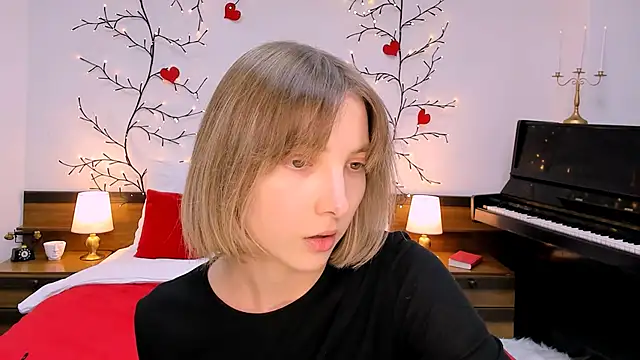 Snapshot of dej4vue chatting on March 19, 4:45 pm dej4vue online show from March 19, 4:45 pm