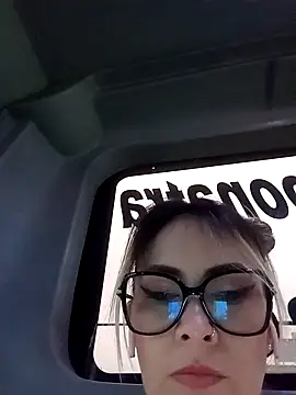 CandieGilson   online show from September 18, 11:12 am