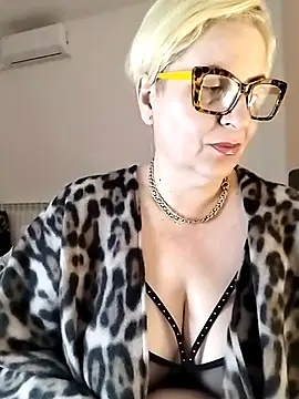 Pumabionda online show from March 6, 3:19 pm