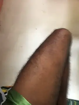 Snapshot of slskinny1 chatting on March 4, 7:30 am slskinny1 online show from March 4, 7:30 am