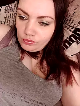 UniverseRegina online show from February 12, 3:51 am