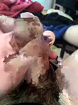 Snapshot of antoni_420 chatting on March 19, 1:10 am antoni 420 online show from March 19, 1:10 am