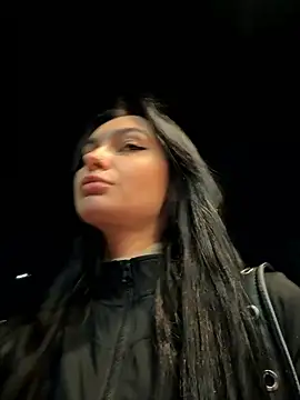 Snapshot of lunalovelee chatting on September 15, 1:22 pm lunalovelee online show from September 15, 1:22 pm