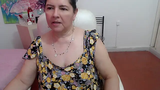 leonela 69 online show from October 15, 7:14 pm