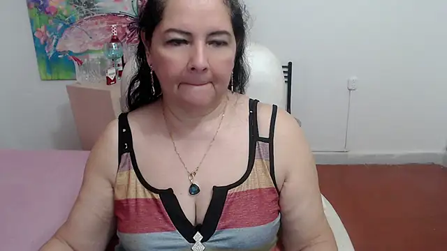 leonela 69 online show from October 19, 2:45 am