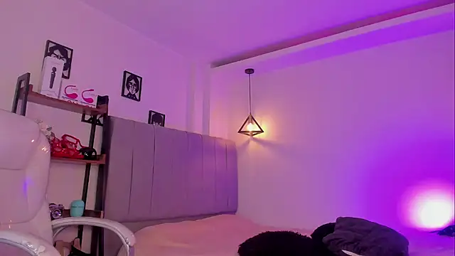 Snapshot of Miller_Vanessa_ chatting on September 9, 1:38 am Miller Vanessa online show from September 9, 1:38 am