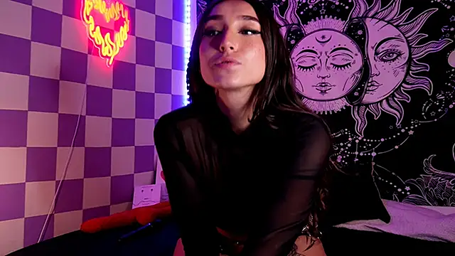 verosmit1 online show from March 4, 3:00 am