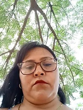 promiscuous-indecent-momm online show from February 27, 7:26 pm