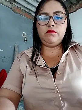 promiscuous-indecent-momm online show from September 24, 8:23 pm