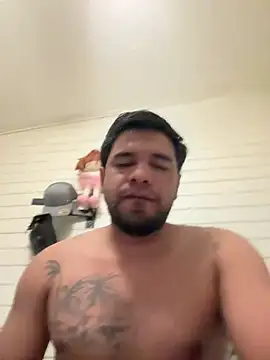 guajiro276565 online show from March 11, 1:26 am