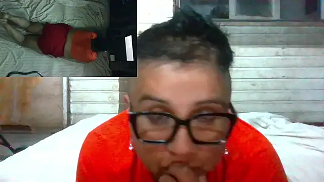 erinadarling79 online show from November 23, 3:17 am