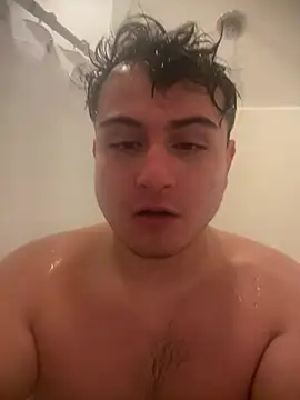 Snapshot of danyh2023 chatting on February 15, 4:25 am danyh2023 online show from February 15, 4:25 am