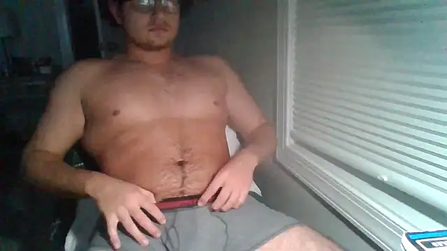 Snapshot of danyh2023 chatting on November 6, 6:36 am danyh2023 online show from November 6, 6:36 am