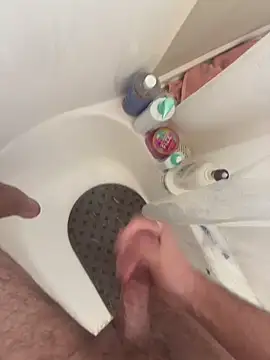 Snapshot of danyh2023 chatting on November 15, 6:04 pm danyh2023 online show from November 15, 6:04 pm