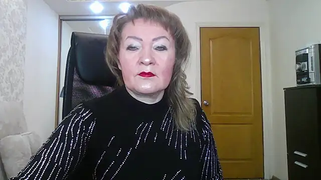Snapshot of Victoria_secrets_ chatting on February 15, 5:51 am Victoria secrets online show from February 15, 5:51 am
