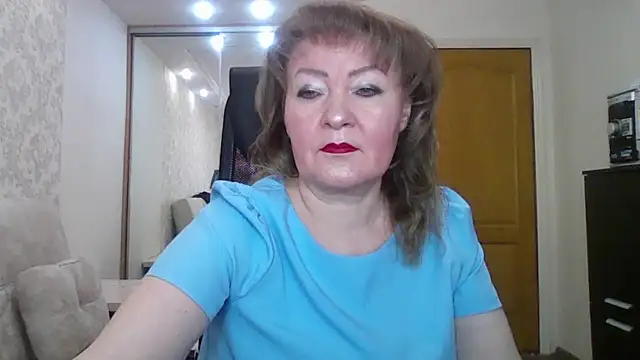 Snapshot of Victoria_secrets_ chatting on February 17, 5:14 am Victoria secrets online show from February 17, 5:14 am