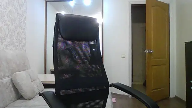 Snapshot of Victoria_secrets_ chatting on March 2, 5:54 am Victoria secrets online show from March 2, 5:54 am