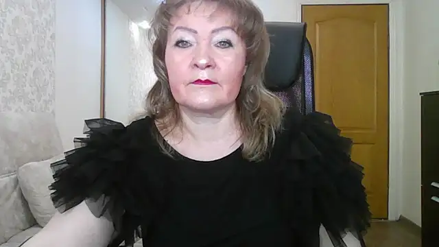 Snapshot of Victoria_secrets_ chatting on March 7, 6:46 am Victoria secrets online show from March 7, 6:46 am
