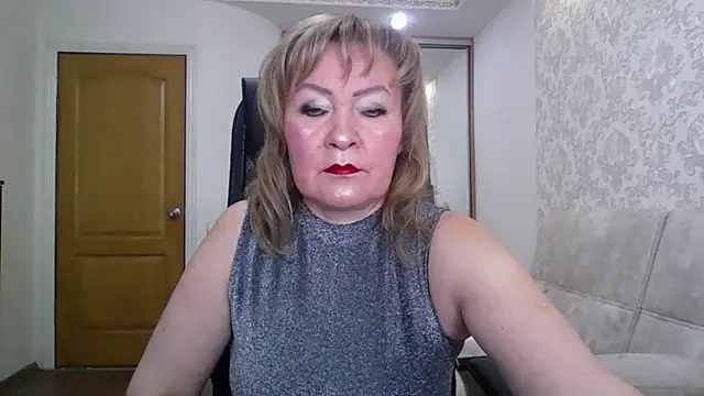 Snapshot of Victoria_secrets_ chatting on September 11, 4:23 am Victoria secrets online show from September 11, 4:23 am