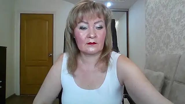 Snapshot of Victoria_secrets_ chatting on September 27, 6:18 am Victoria secrets online show from September 27, 6:18 am