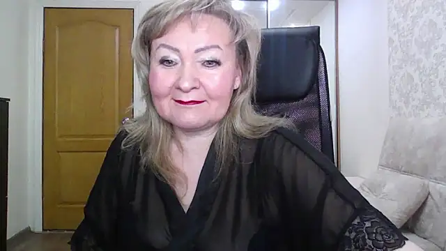 Victoria secrets  online show from February 3, 7:19 pm