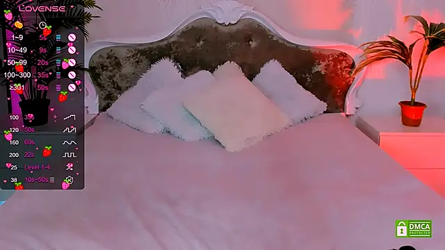 Snapshot of EvaRodi chatting on March 9, 3:54 am EvaRodi online show from March 9, 3:54 am