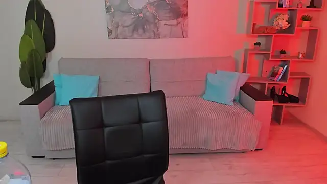 GabriellaMays online show from April 14, 5:13 am