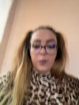 Pussy4564N online show from March 15, 3:48 pm