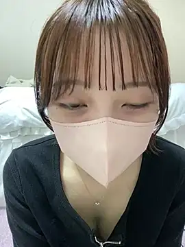 Snapshot of Hinano_o0 chatting on February 28, 9:15 am Hinano o0 online show from February 28, 9:15 am