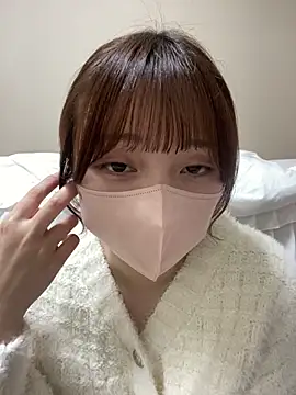 Snapshot of Hinano_o0 chatting on March 3, 11:11 am Hinano o0 online show from March 3, 11:11 am