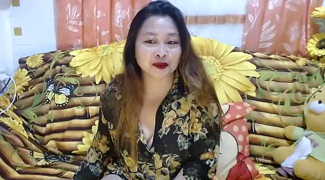 UrSweetClassyPinay online show from December 17, 8:34 am