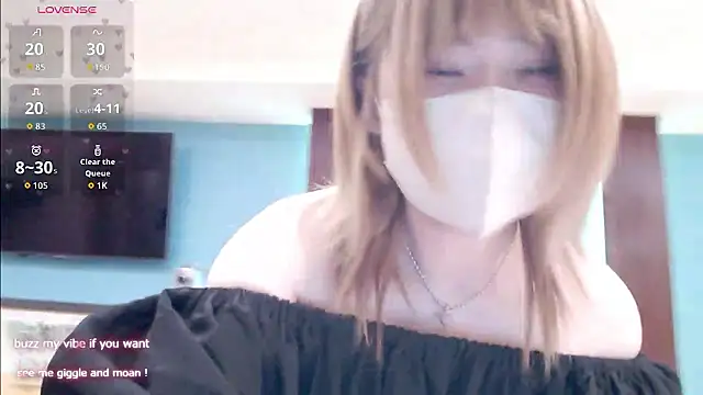 Snapshot of FUYU_rain chatting on June 12, 12:59 pm FUYU rain online show from June 12, 12:59 pm