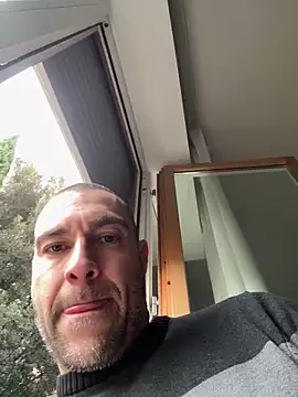 Snapshot of Jackcazzone_82 chatting on March 30, 1:56 pm Jackcazzone 82 online show from March 30, 1:56 pm
