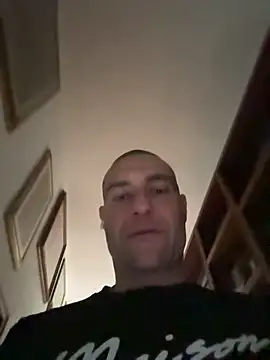 Snapshot of Jackcazzone_82 chatting on April 12, 4:01 pm Jackcazzone 82 online show from April 12, 4:01 pm