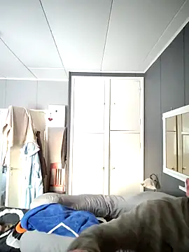 Snapshot of Teemu chatting on March 11, 3:45 pm Teemu online show from March 11, 3:45 pm