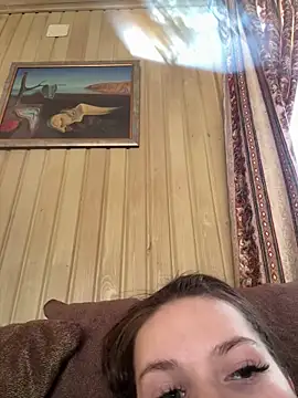 -Amora online show from February 9, 12:31 pm