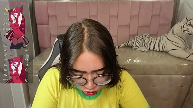 Snapshot of Anni_acker_b chatting on November 18, 3:23 am Anni acker b online show from November 18, 3:23 am