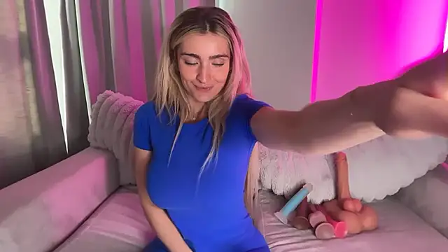meggsworld online show from July 9, 1:26 pm