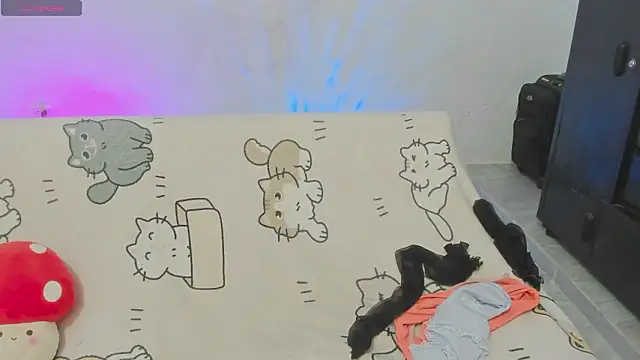 Naoko 7w7 online show from March 3, 1:01 am