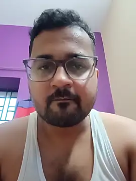 Snapshot of susthovai chatting on November 27, 11:23 am susthovai online show from November 27, 11:23 am