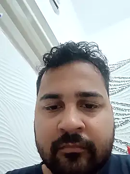 Snapshot of susthovai chatting on December 16, 12:37 am susthovai online show from December 16, 12:37 am