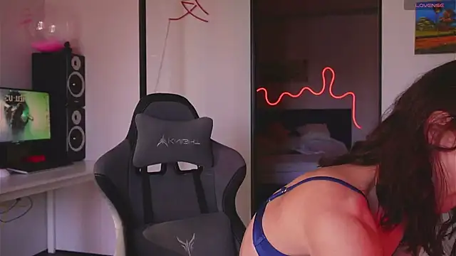 Limy Sweet online show from February 23, 8:44 am