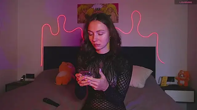 Limy Sweet online show from April 9, 8:20 am