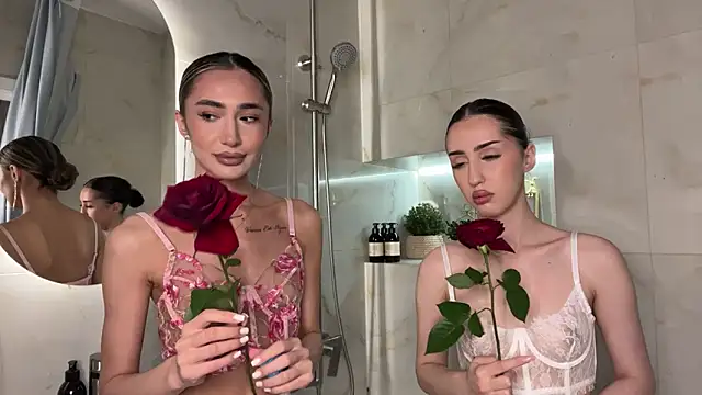 alissadreams online show from March 12, 8:15 pm