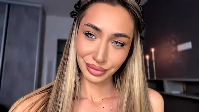 alissadreams online show from July 6, 3:58 pm